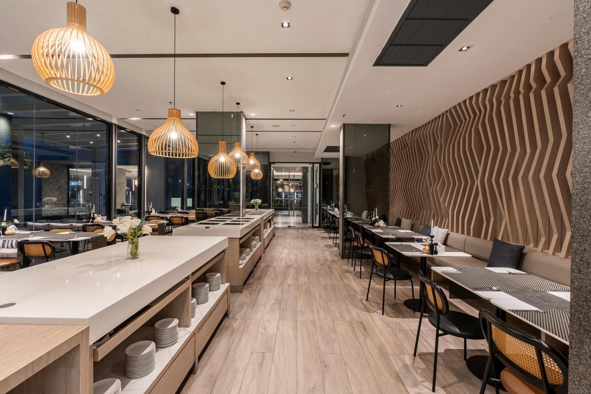 Arden Hotel&residence By At Mind 4*