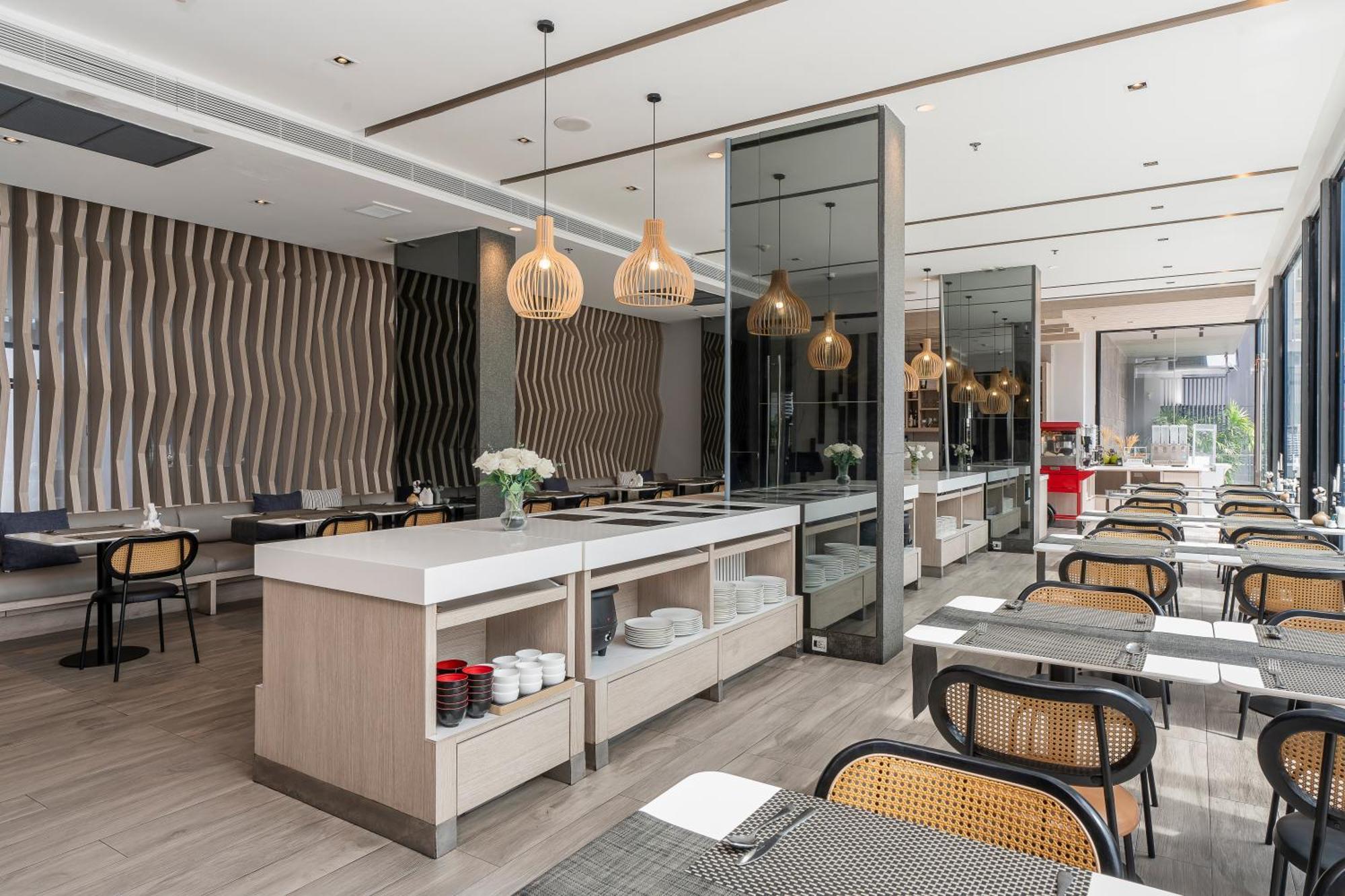 Arden Hotel&residence By At Mind Chonburi