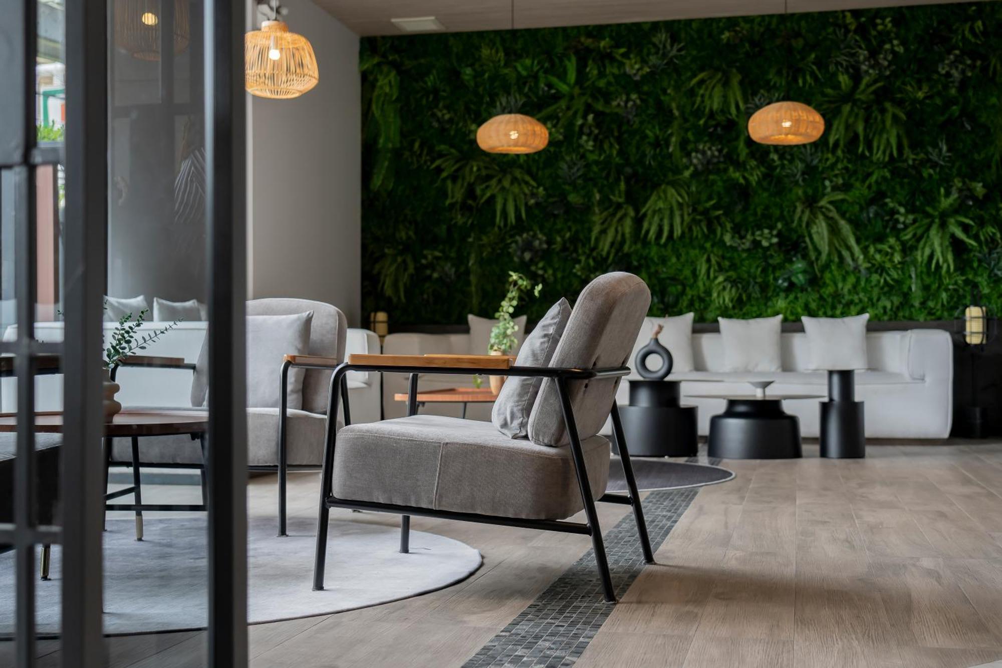 Arden Hotel&residence By At Mind Hotel Chonburi